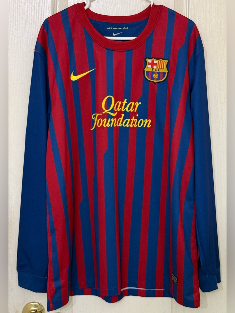Nike FC Barcelona 2011-2012 Home Stadium Long Sleeve Jersey XXL Men